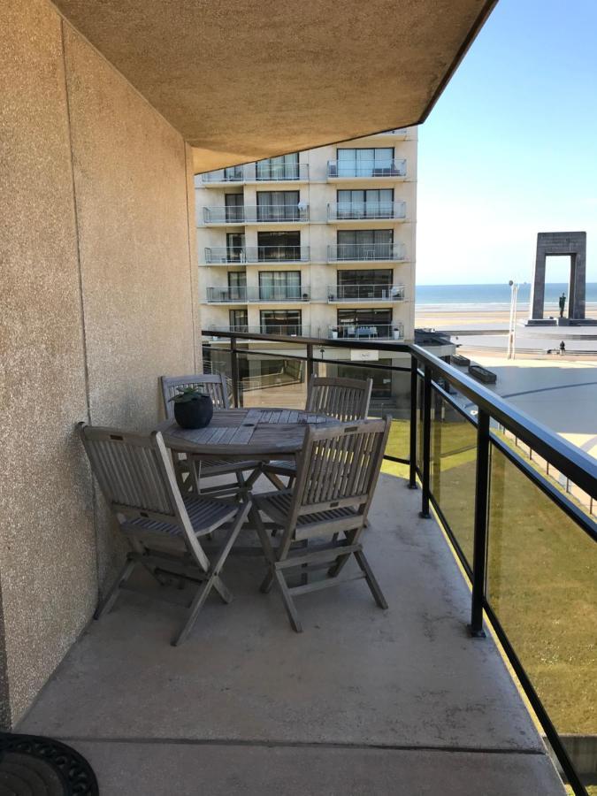 Westhinder 308 Apartment De Panne Bagian luar foto
